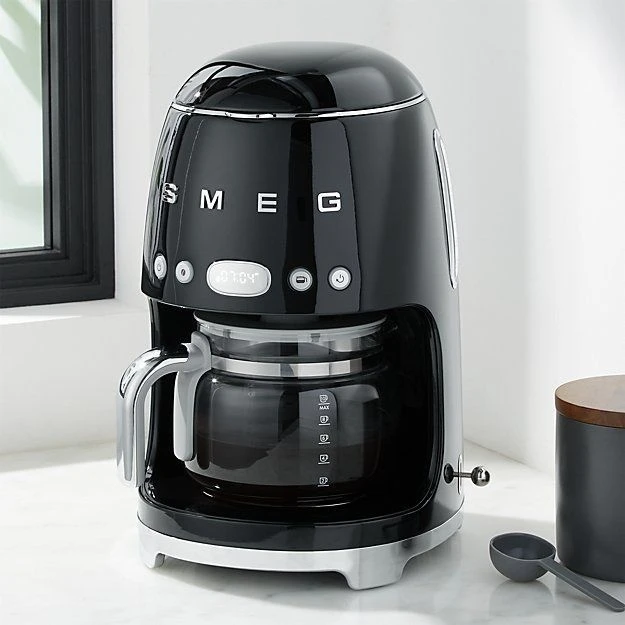 Smeg DCF02BLUK Drip Filter Coffee Machine - Black - Image 2