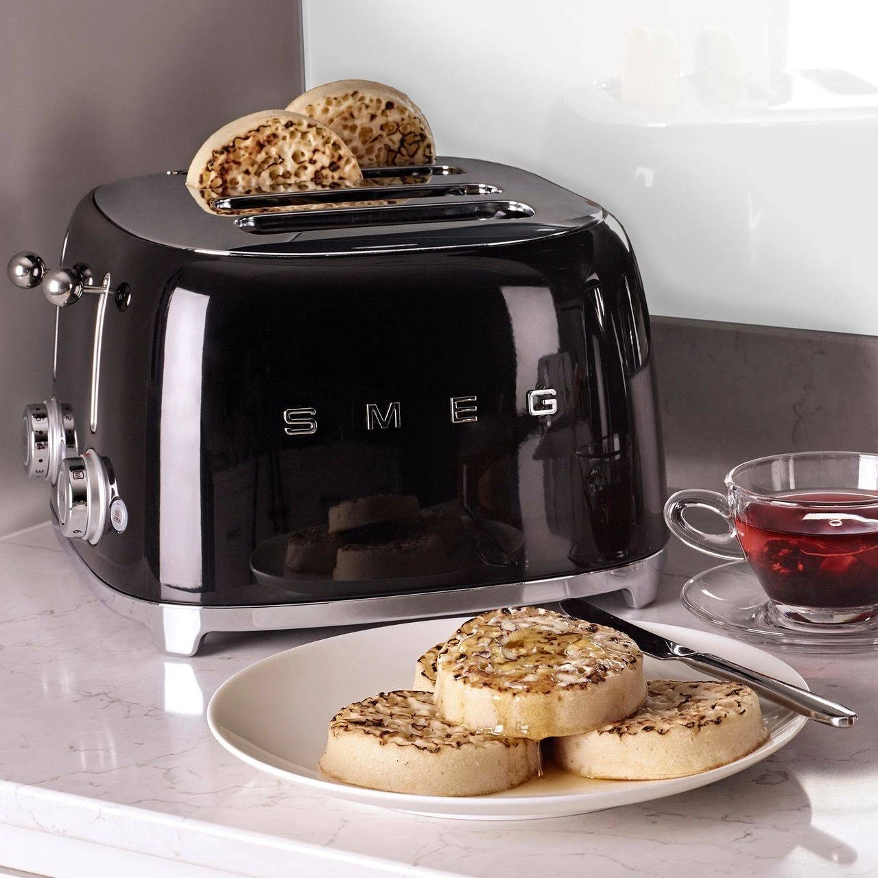 Smeg TSF03BLUK 4 Slice Toaster - Black - Image 2