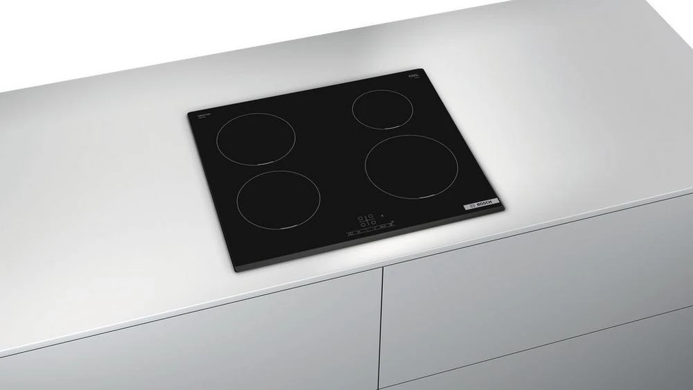 Bosch PIE631BB5Ekit Hob, Induction + Free Pan Set - Image 2