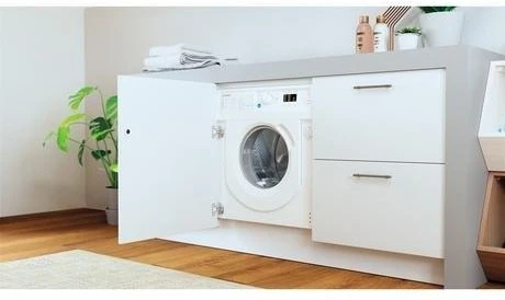 Indesit BIWIL71252UKN Built In Washing Machine - Image 2