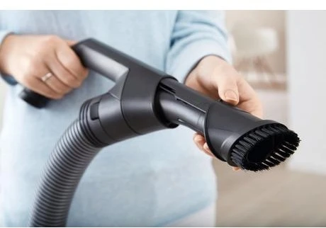 Miele CX1 Blizzard Cylinder Vacuum Cleaner - Image 4